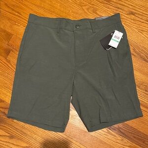 Callaway Men's Dark Green Flat Front Shorts